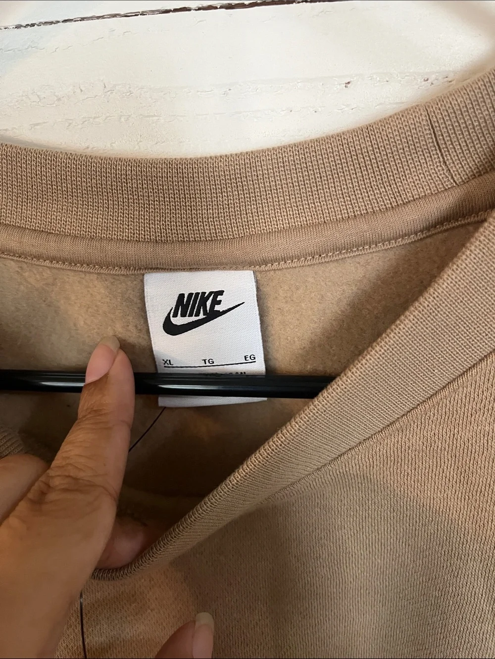 Nike lightweight crewneck